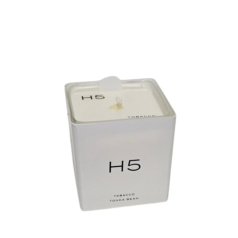 Mind Games H5‎ White Queen Tobacco Tonka Bean Scented Candle 2 oz. Travel Size